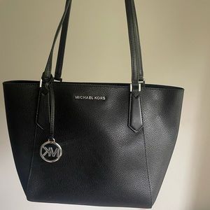 Michael Korea Black Tote Purse